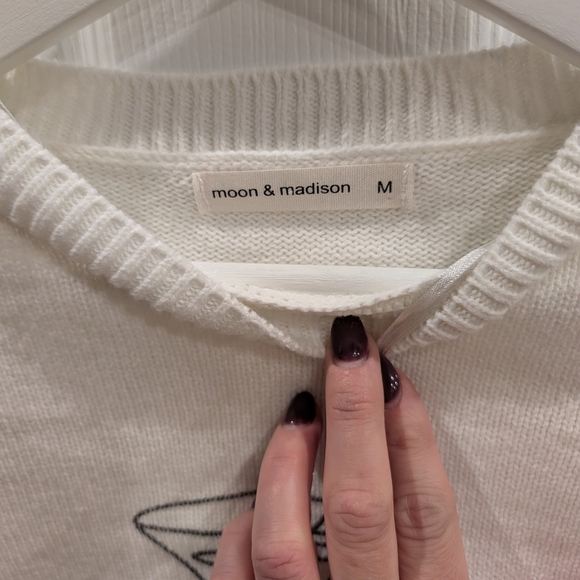 moon & madison White Sweater with Martini Design - Picture 5 of 5